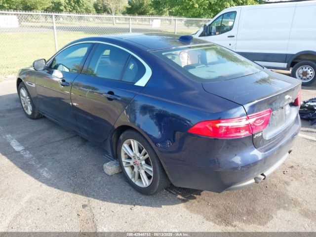 2018 JAGUAR XE SAJAJ4FX7JCP20474 Photo 2