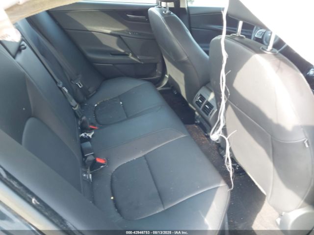 2018 JAGUAR XE SAJAJ4FX7JCP20474 Photo 7