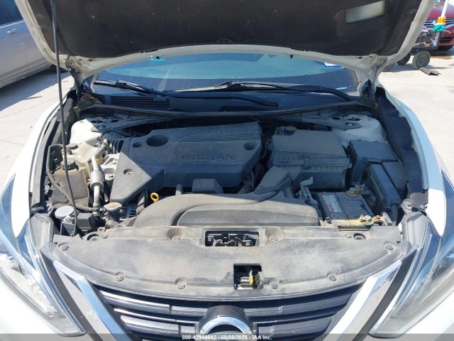 1N4AL3AP4HC478978 Nissan 2017