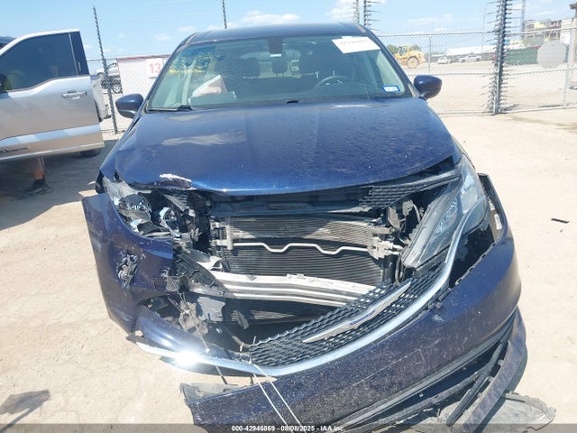 Chrysler Voyager 2020 2C4RC1CG0LR243394 Image 12