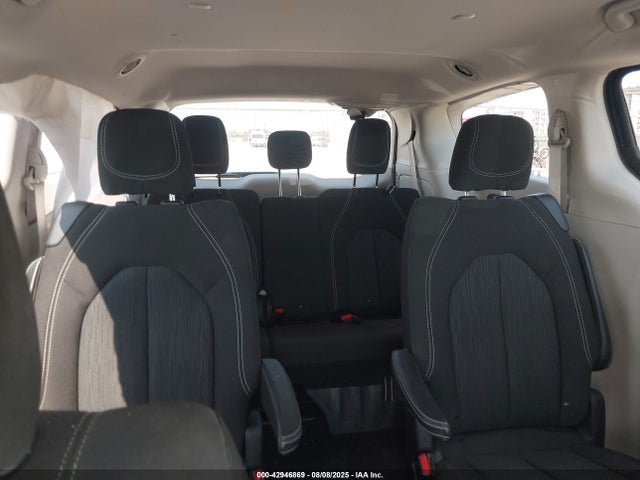 Chrysler Voyager 2020 2C4RC1CG0LR243394 Image 8