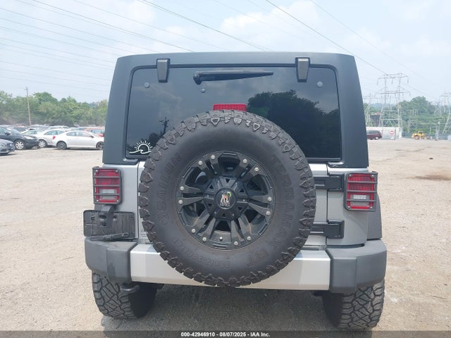 Jeep Wrangler 2014 1C4BJWEGXEL220198 Image 17
