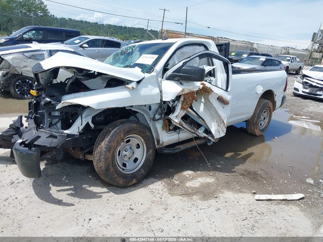 RAM 1500 2023 3C6JR6DG1PG647735 Image 2