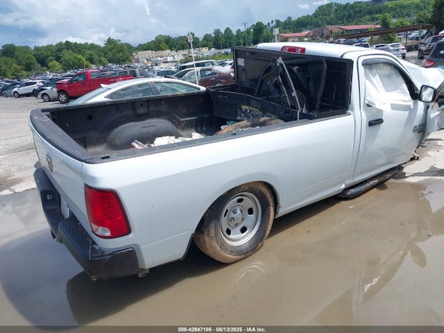 RAM 1500 2023 3C6JR6DG1PG647735 Image 4