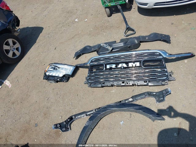 3C6UR5SLXKG573103 RAM 2500