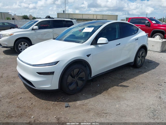 2026 TESLA MODEL Y 7SAYGDEE1TA390199 Photo 1