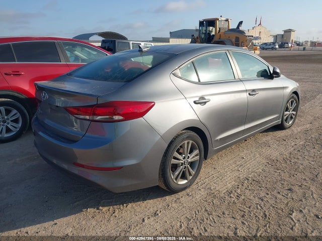 5NPD84LF2JH283295 Hyundai mpi nu