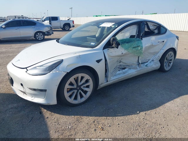 2021 TESLA MODEL 3 5YJ3E1EA9MF996010 Photo 1