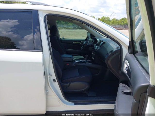 Продажа на аукционе авто 2019 Nissan Pathfinder S, vin: 5N1DR2MN9KC629441, номер лота: 42947696