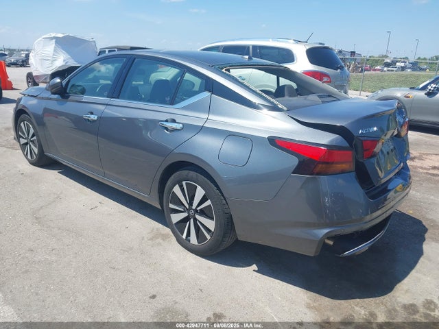 Nissan 2020 2020 1N4BL4EV8LC158302 Image 3