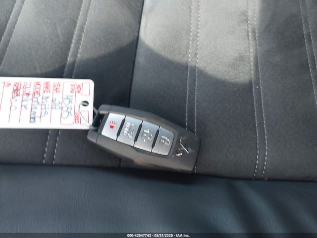 2022 MITSUBISHI OUTLANDER JA4J3UA8XNZ083621 Photo 10