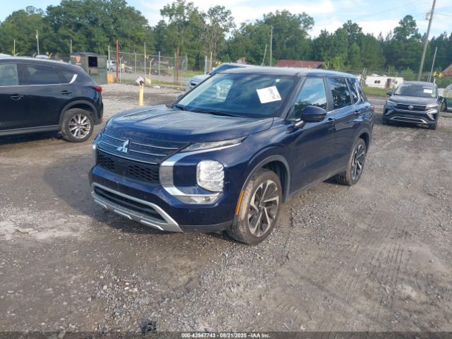 2022 MITSUBISHI OUTLANDER JA4J3UA8XNZ083621 Photo 1