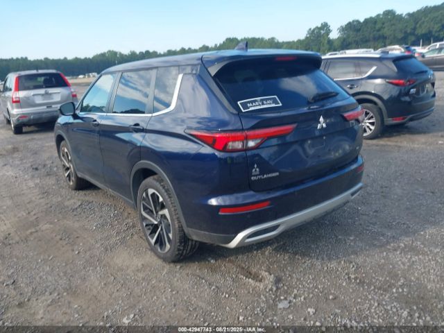 2022 MITSUBISHI OUTLANDER JA4J3UA8XNZ083621 Photo 2