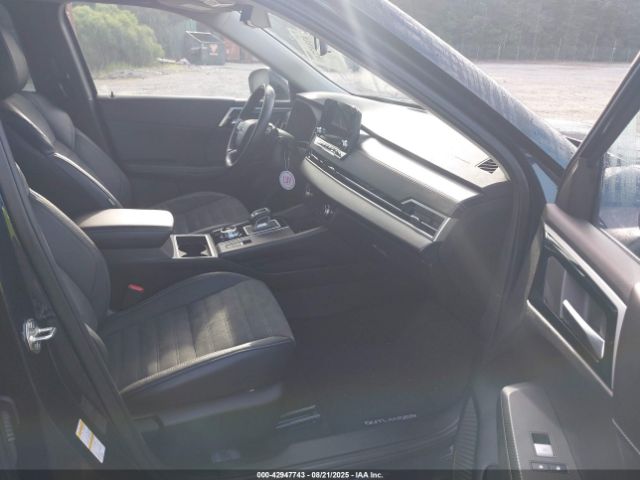2022 MITSUBISHI OUTLANDER JA4J3UA8XNZ083621 Photo 4