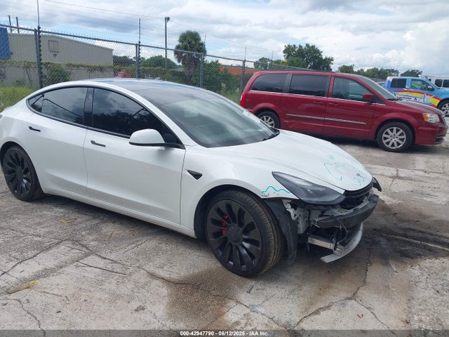 2022 TESLA MODEL 3 5YJ3E1EC4NF105673 Photo 0