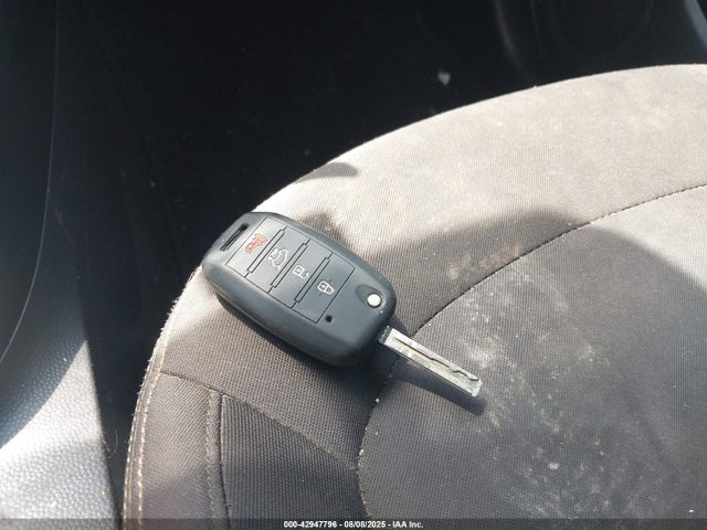 KIA dohc gdi gamma 2015 KNDJN2A23F7220492 Image 11