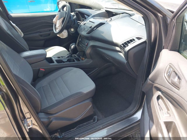 1FMCU0F77JUA16806 Ford 2.5l i-vct