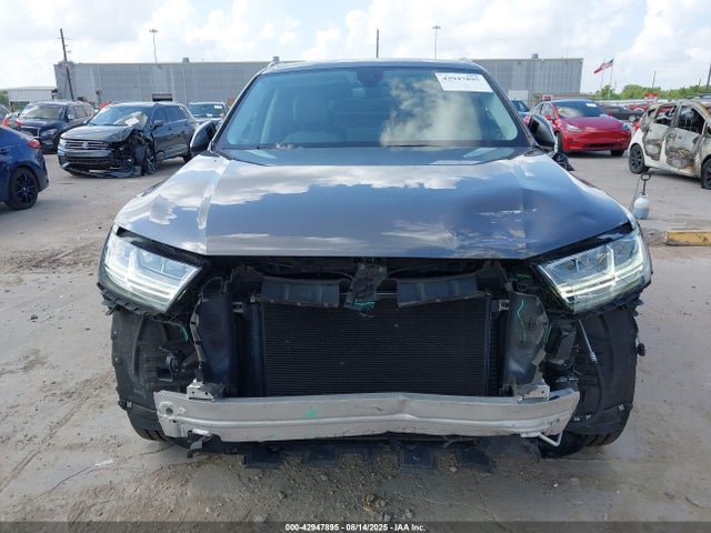 Audi 2.0t 2018 WA1LHAF72JD044456 Image 13