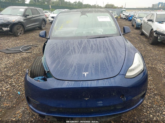 7SAYGDEE9NA006821 Tesla Model Y