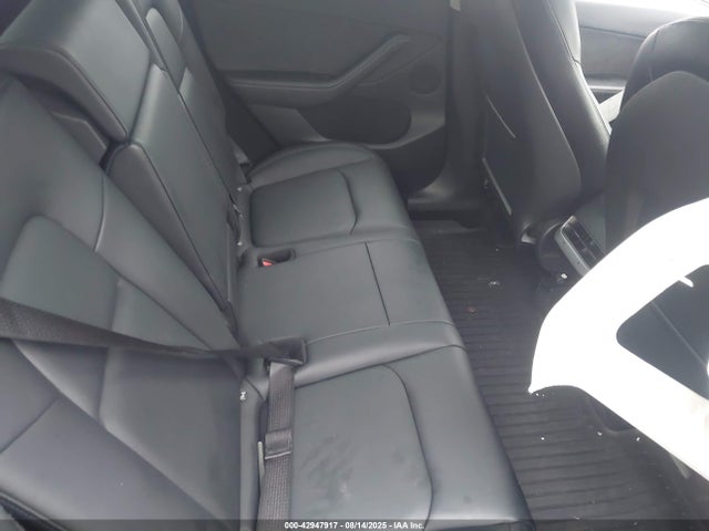 7SAYGDEE9NA006821 Tesla Model Y