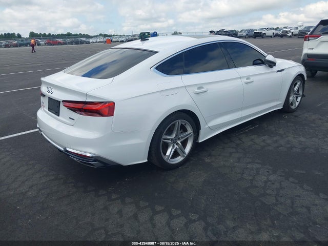 2021 AUDI A5 SPORTBACK WAUDACF58MA015491 Photo 3