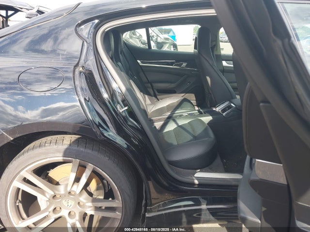 2011 PORSCHE PANAMERA WP0AA2A73BL018132 Photo 7