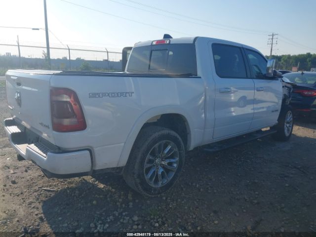 2020 RAM 1500 1C6SRFJT2LN380614 Photo 3