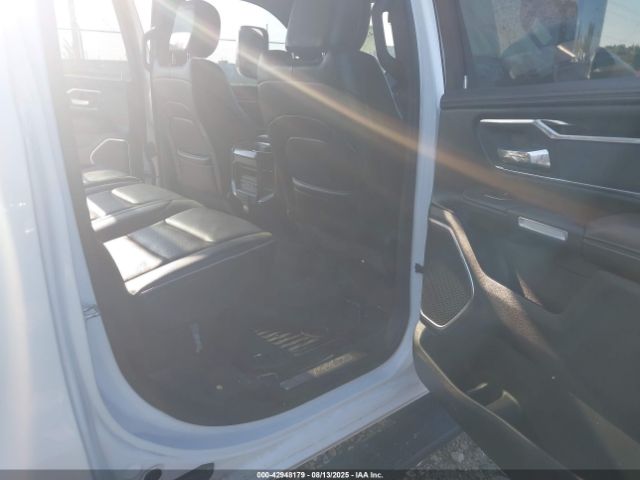 2020 RAM 1500 1C6SRFJT2LN380614 Photo 7