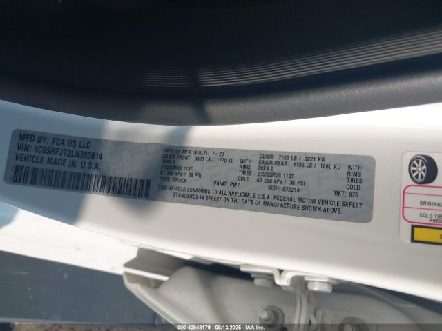 2020 RAM 1500 1C6SRFJT2LN380614 Photo 8