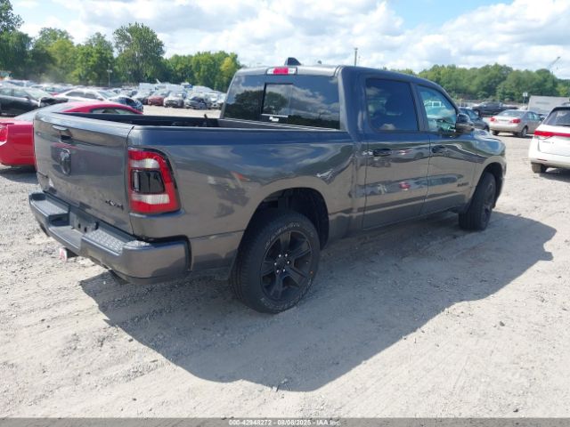 2024 RAM 1500 1C6SRFFTXRN211118 Photo 3