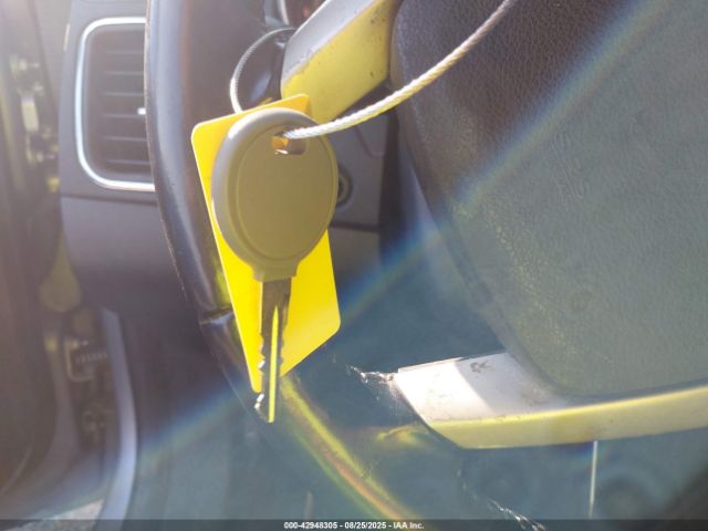 2013 CHRYSLER 200 1C3CCBCG6DN607848 Photo 10