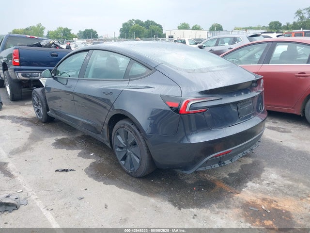 2024 TESLA MODEL 3 5YJ3E1EA3RF862049 Photo 2
