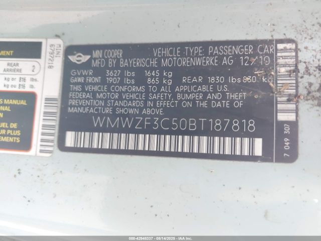 2011 MINI COOPER CLUBMAN WMWZF3C50BT187818 Photo 8