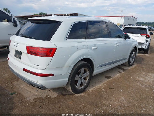 2017 AUDI Q7 WA1LHAF71HD040859 Photo 3