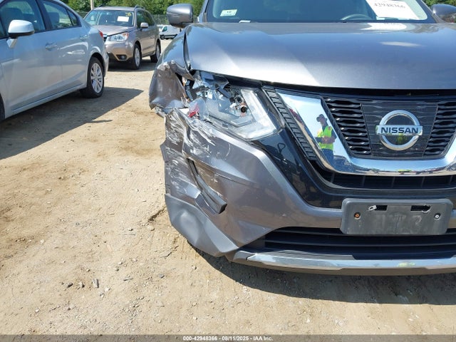 2017 NISSAN ROGUE 5N1AT2MVXHC887030 Photo 5