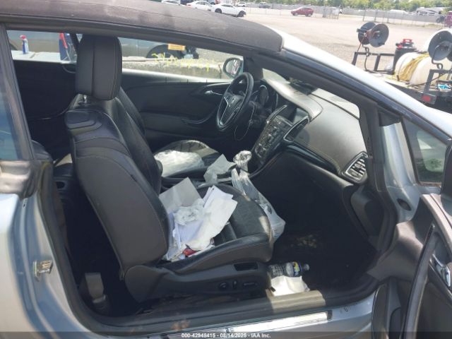 2018 BUICK CASCADA W04WH3N51JG034945 Photo 4