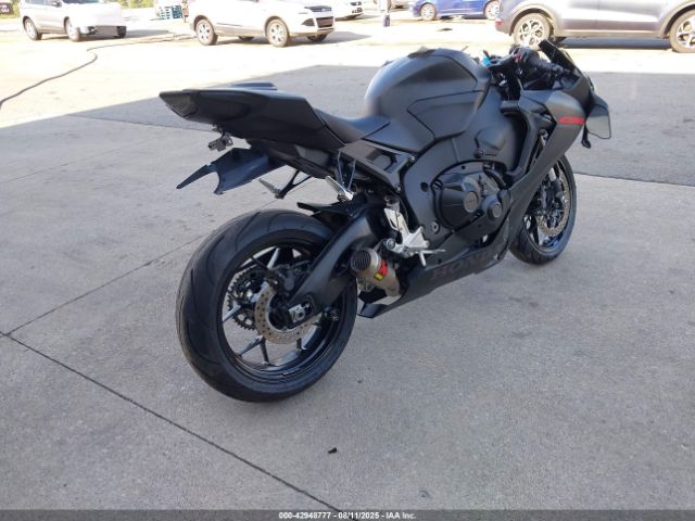 2021 HONDA CBR1000 JH2SC7711MK400027 Photo 2