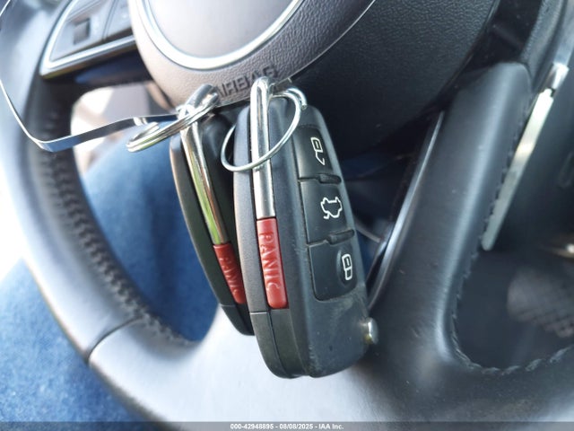 2017 AUDI A3 WAUAUGFF4H1080757 Photo 10