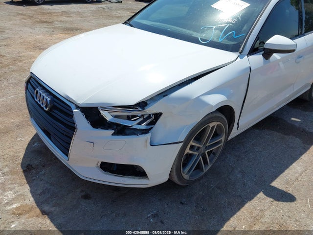 2017 AUDI A3 WAUAUGFF4H1080757 Photo 5