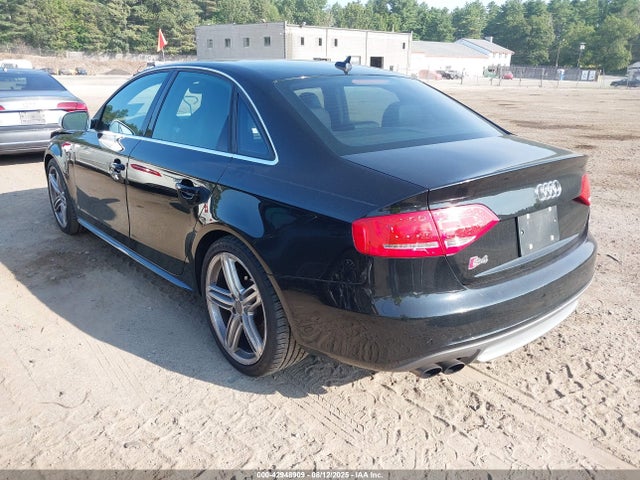 2012 AUDI S4 WAUBGAFL5CA111439 Photo 2