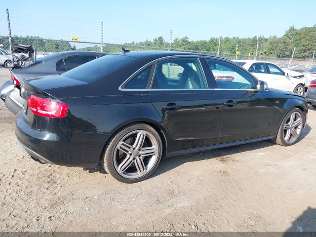 2012 AUDI S4 WAUBGAFL5CA111439 Photo 3
