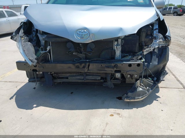 5TDYZ3DC5HS797532 Toyota 2gr-fks