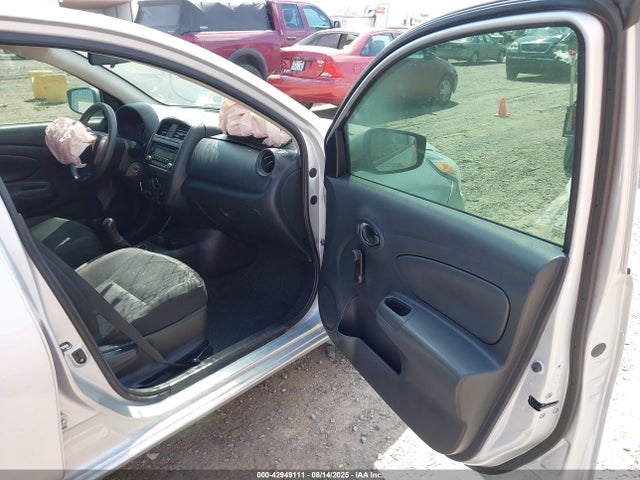 Nissan Versa 2016 3N1CN7AP6GL872086 Image 5