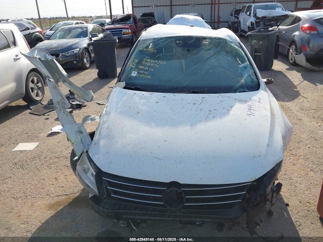 3VWD17AJ8GM395628 Volkswagen 1.8t