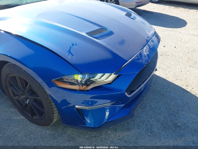 Ford 2.3l 4v premium fuel 2018 1FA6P8TH2J5185457 Image 19