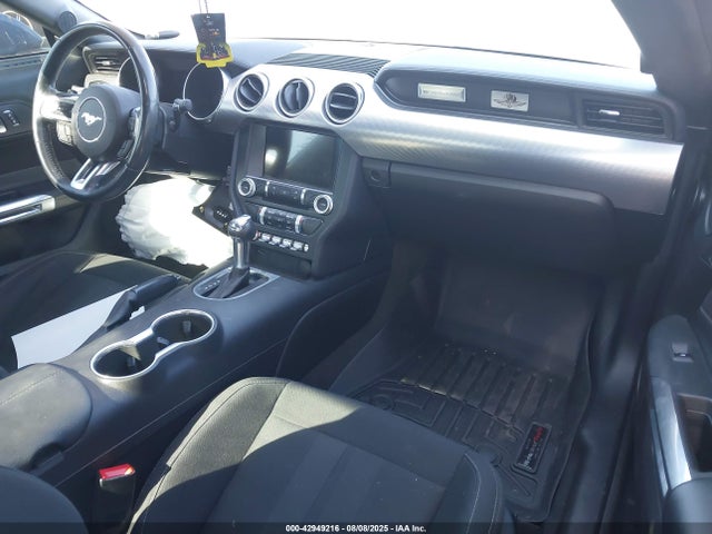 Ford 2.3l 4v premium fuel 2018 1FA6P8TH2J5185457 Image 5