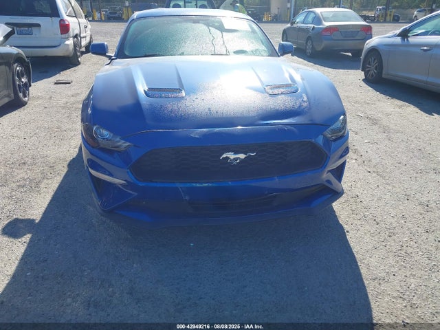 Ford 2.3l 4v premium fuel 2018 1FA6P8TH2J5185457 Image 6