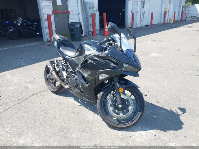 Kawasaki Ninja 500 2024 ML5EXGG16RDA20720 main image