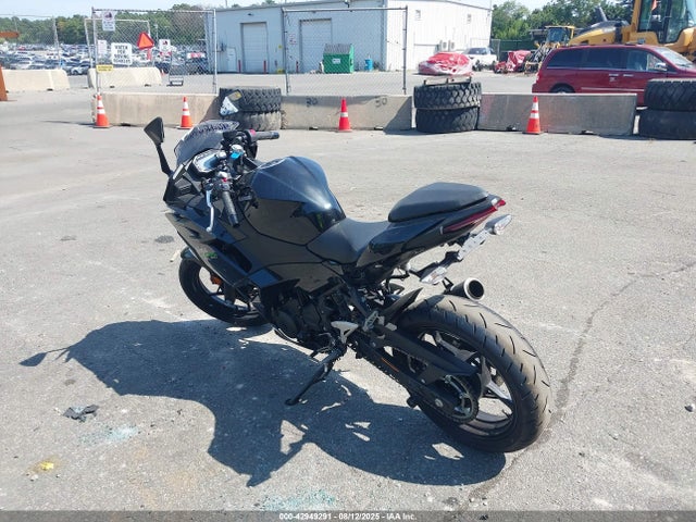Kawasaki Ninja 500 2024 ML5EXGG16RDA20720 Image 3