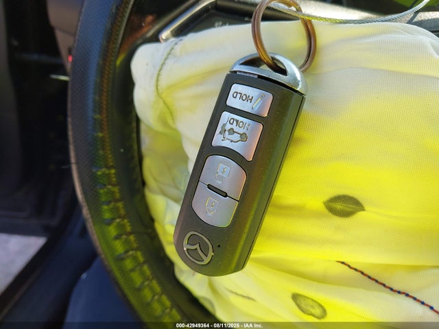 Mazda py 2017 JM3KFACL2H0181267 Image 11